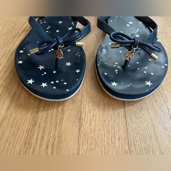 Kate Spade navy and White bow Sandals with Starry Design - Picture 2 of 6